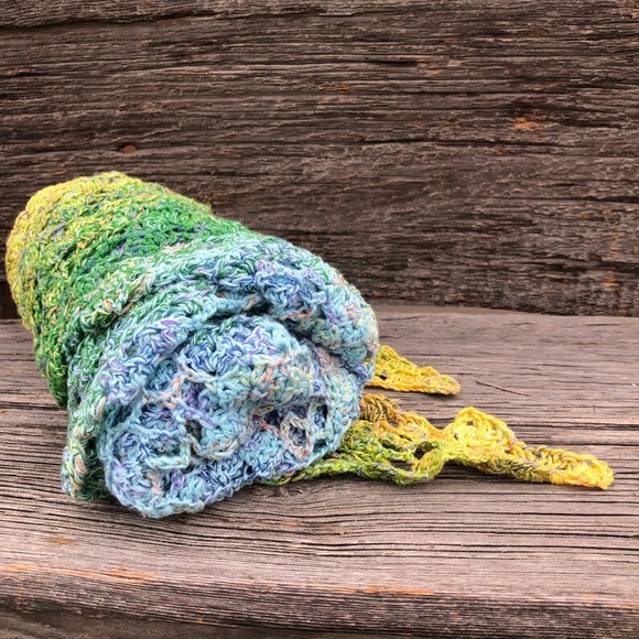 🌈Knitted Shawl beautiful Crochet Pastel rainbow gradient Ombre pretty scarf - Picture 8 of 9